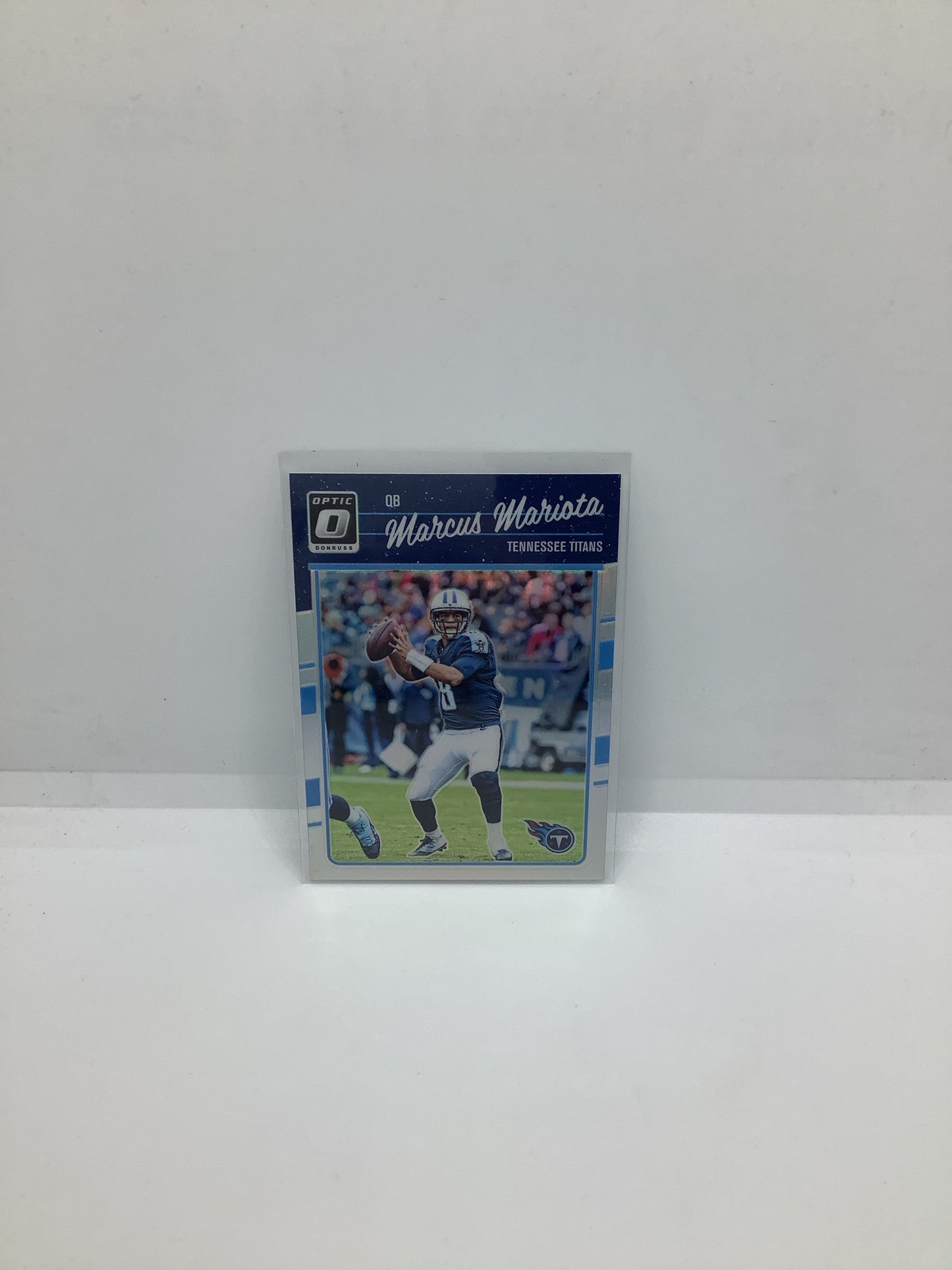2016 Donruss Optic Marcus Mariota Blue Holo