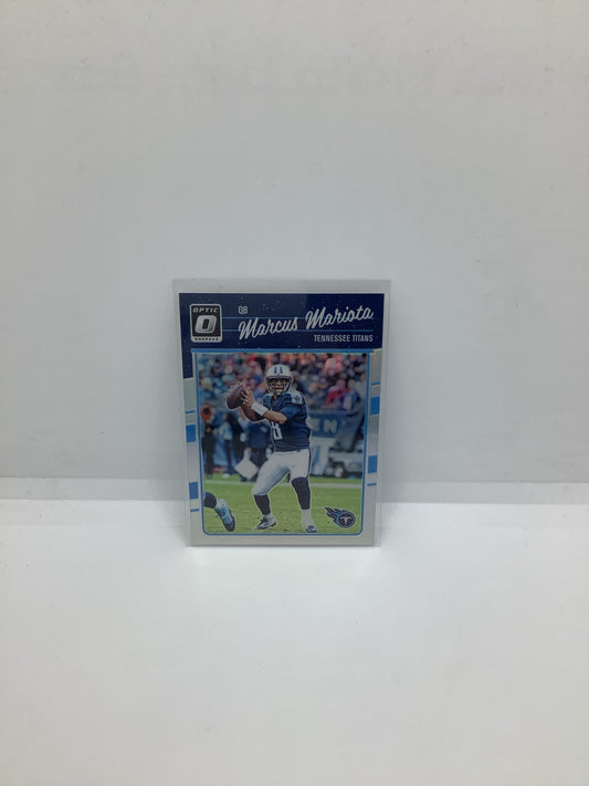 2016 Donruss Optic Marcus Mariota Blue Holo