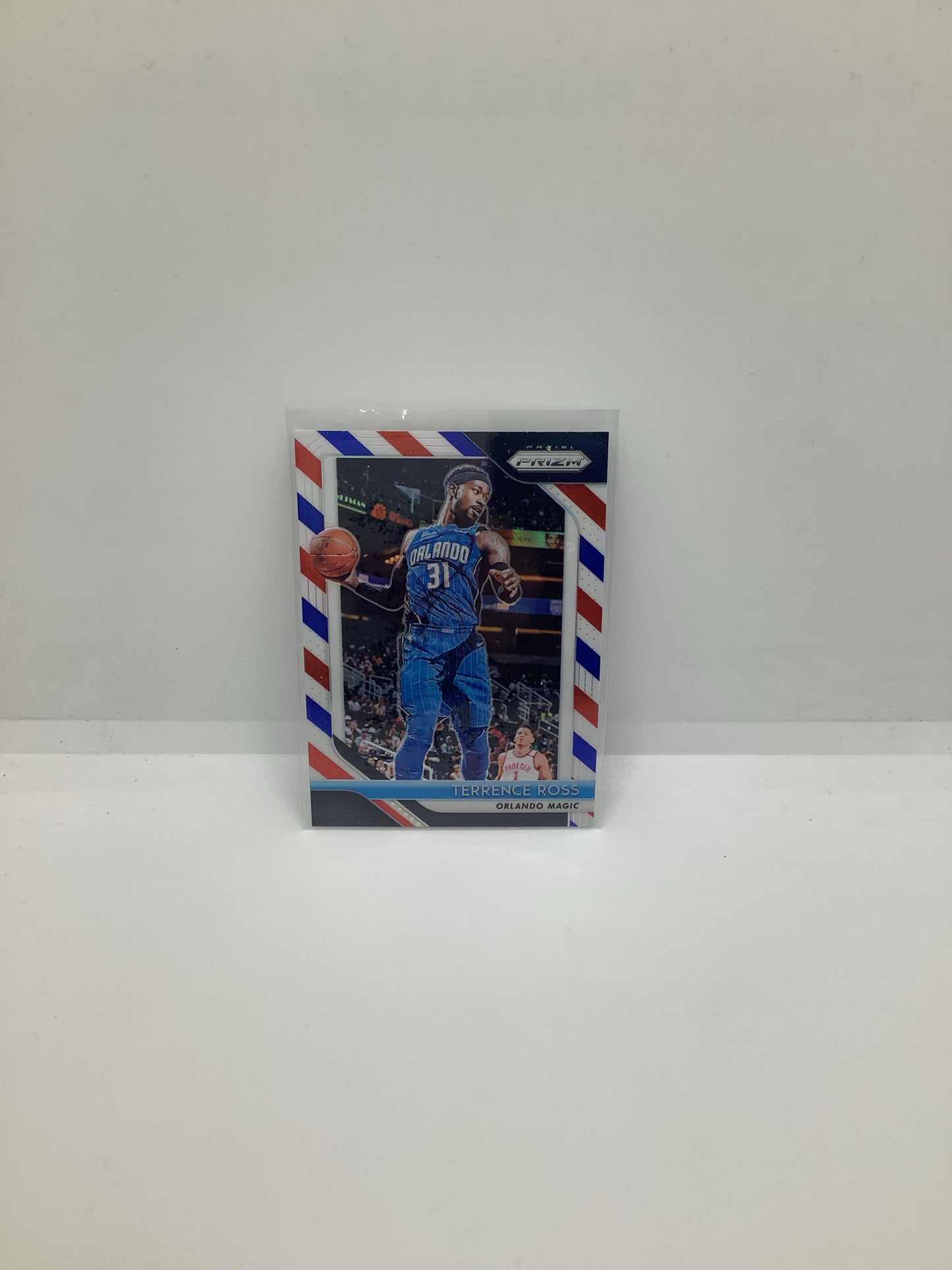 2018-19 Prizm Terrence Ross RWB Holo